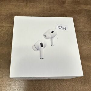 Apple AirPods Pro 2nd Gen Like New